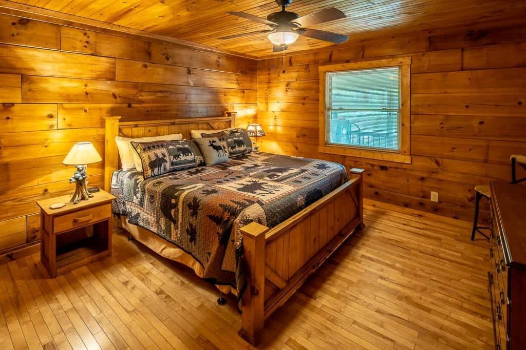 Cozy 'Grey Fox' Cabin Between Boone & Blowing Rock Luaran gambar