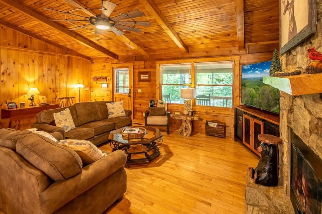 Cozy 'Grey Fox' Cabin Between Boone & Blowing Rock Luaran gambar